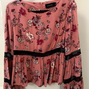 Minkpink long sleeve flowy blouse - size M